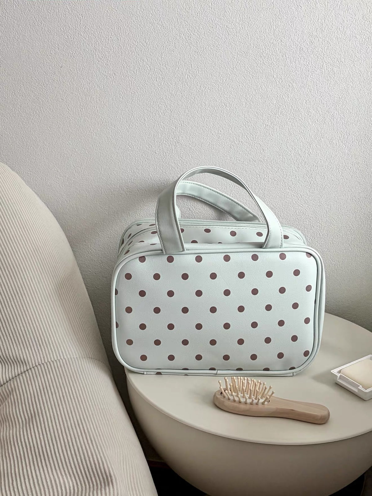 Portable Cosmetic Bag with Three Layers Large Capacity