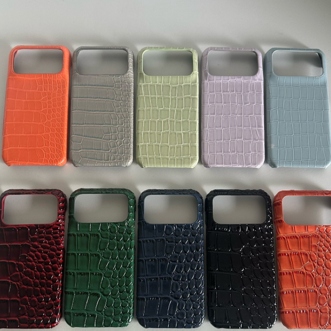 Leather Half-Cover Hard Case Crocodile Pattern